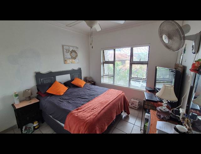 2 BEDROOM TOWNHOUSE FOR SALE IN SHELLY BEACH